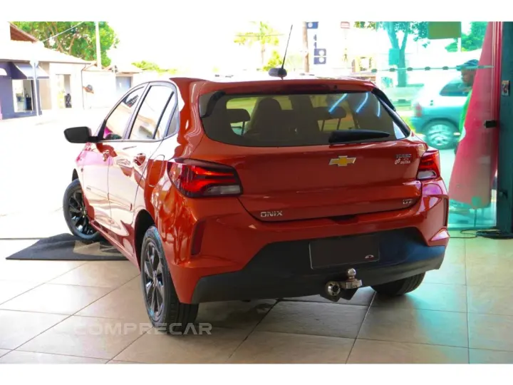 ONIX 1.0 TURBO FLEX LTZ AUTOMÁTICO