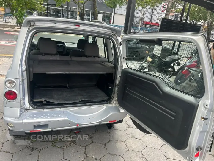 PAJERO TR4 2.0 4X4 16V 140CV FLEX 4P AUTOMÁTICO