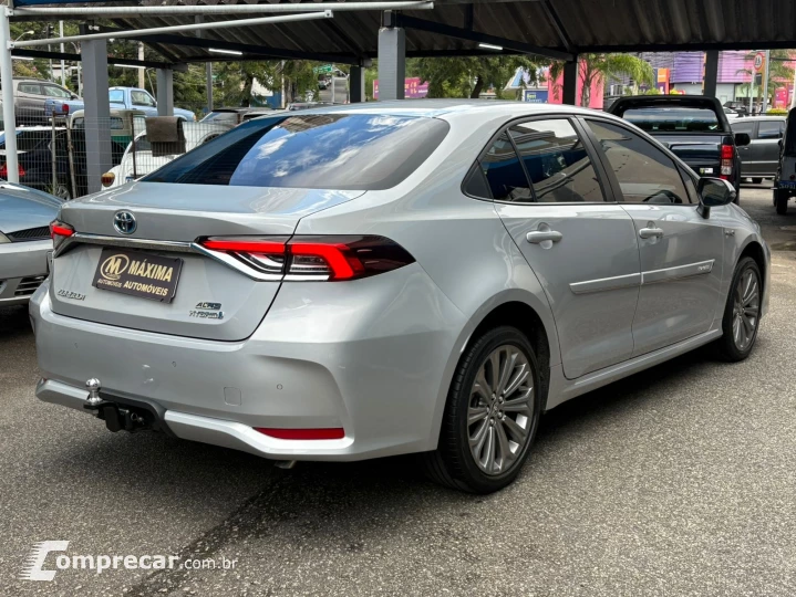 COROLLA 1.8 VVT-I Hybrid Altis