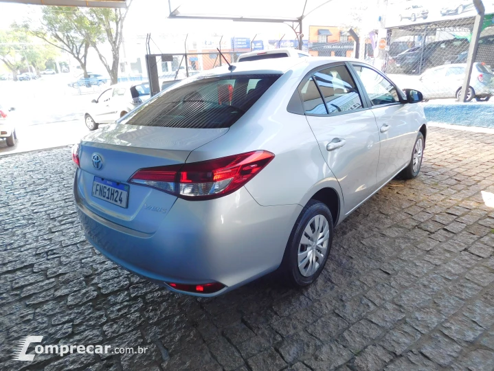 YARIS 1.5 16V Sedan XL Live