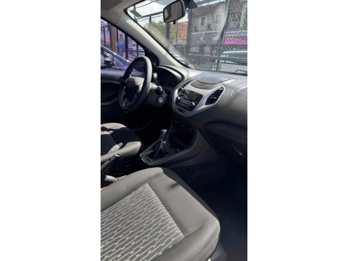 KA 1.0 TI-VCT FLEX SE SEDAN MANUAL