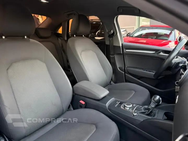 A3 1.4 TFSI SEDAN AMBIENTE 16V FLEX 4P TIPTRONIC