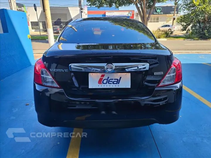 VERSA 1.6 16V FLEXSTART V-DRIVE SPECIAL EDITION X