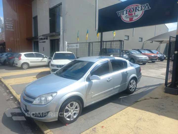 VECTRA 2.0 MPFI Elegance 8V