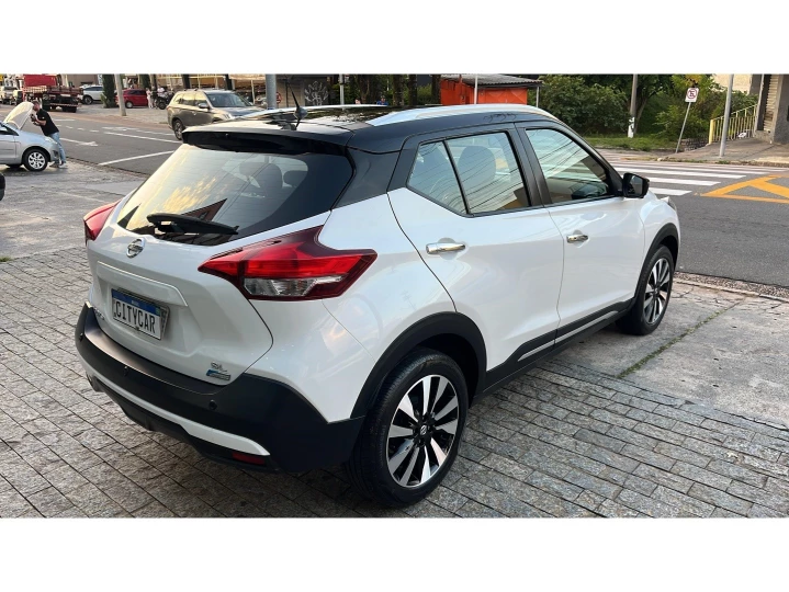 KICKS 1.6 16V FLEXSTART SL 4P XTRONIC
