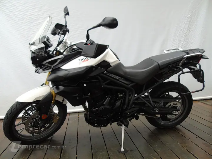 TRIUMPH TIGER 800 ABS