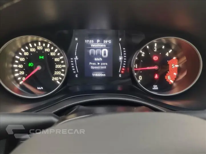 TORO 2.0 16V Turbo Freedom 4WD