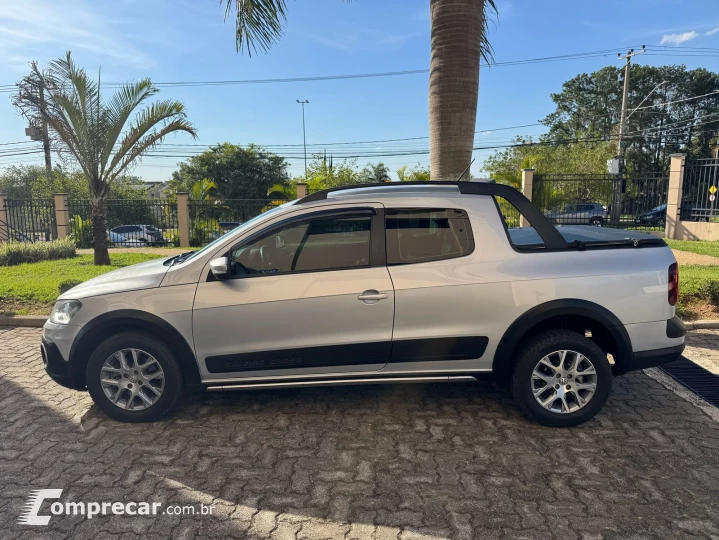 SAVEIRO 1.6 Cross CD 16V