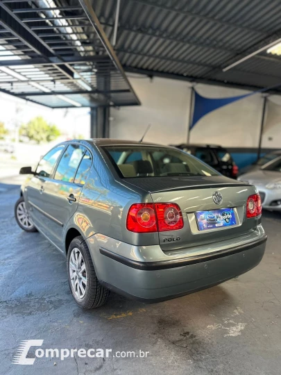 POLO SEDAN 1.6 MI 8V