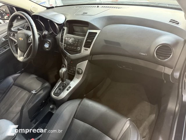 CRUZE SEDAN - 1.8 LT 16V 4P AUTOMÁTICO