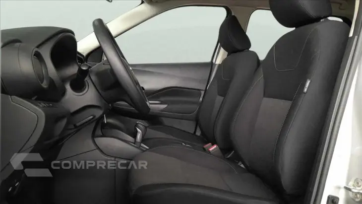 KICKS PLAY 1.6 16V FLEXSTART SENSE XTRONIC