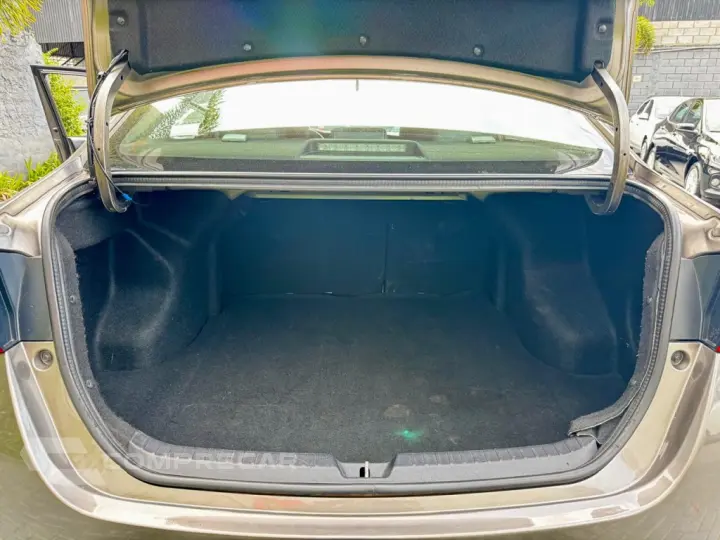 YARIS 1.5 16V FLEX SEDAN XS MULTIDRIVE