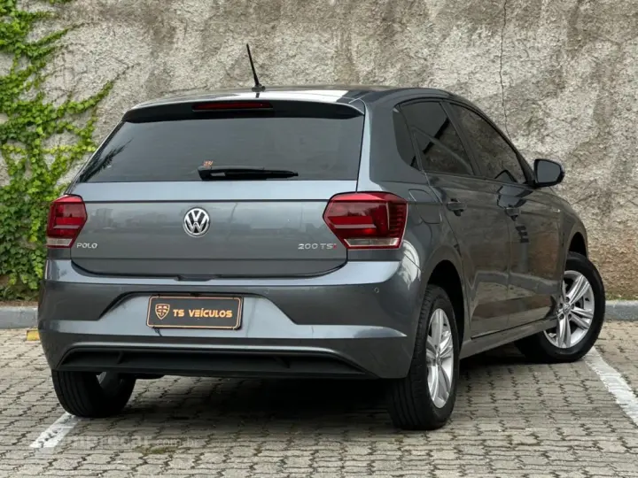 POLO 1.0 200 TSI COMFORTLINE AUTOMÁTICO
