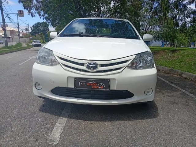 ETIOS SEDAN - 1.5 XS SEDAN 16V 4P MANUAL