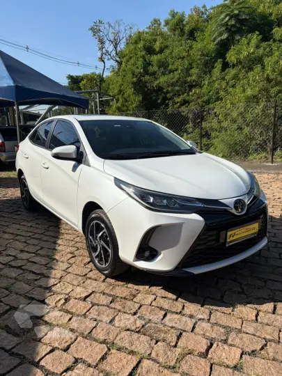 YARIS 1.5 16V Sedan XLS