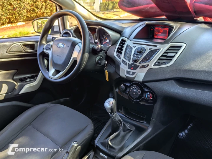 FIESTA 1.6 SE SEDAN 16V FLEX 4P MANUAL
