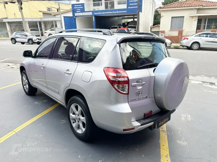 RAV4 2.4 4X2 16V
