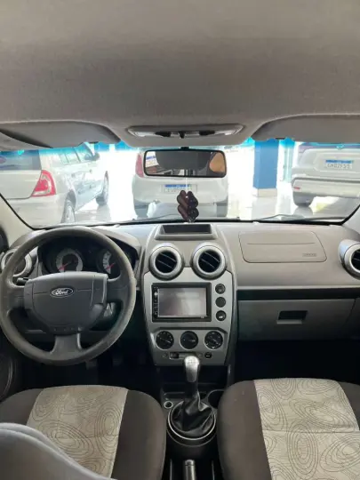 FIESTA 1.6 SE Sedan 16V