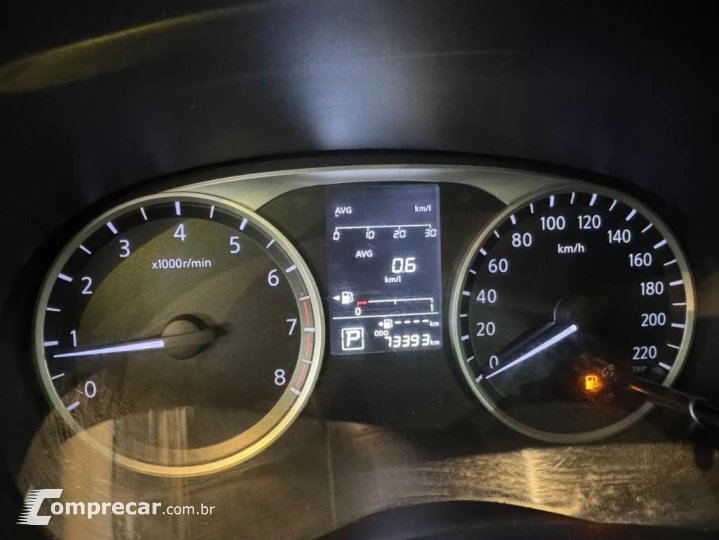 KICKS SV 1.6 16V FlexStar 5p Aut.