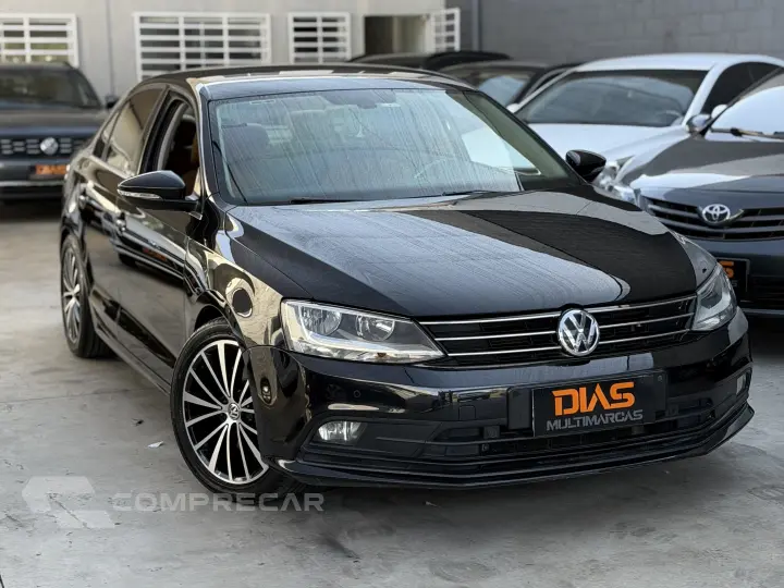 JETTA 2.0 TSI HIGHLINE 211CV GASOLINA 4P TIPTRONIC