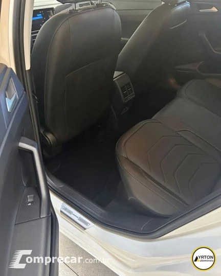 Virtus 1.0 4P 200 TSI FLEX COMFORTLINE AUTOMÁTICO