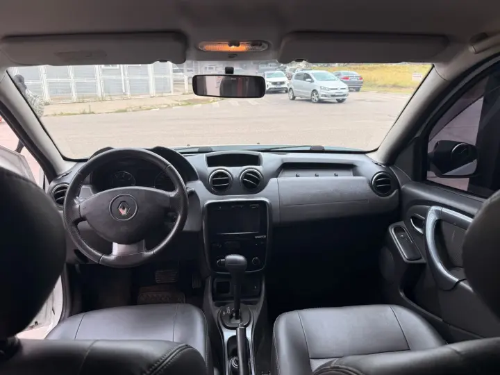 DUSTER 2.0 Tech Road 4X2 16V