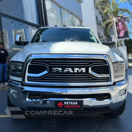 2500 6.7 I6 Turbo Laramie CD 4X4