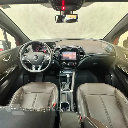 CAPTUR Iconic 1.3 TB 16V Flex 5p Aut.
