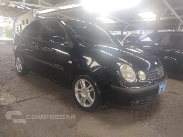 POLO SEDAN 1.6