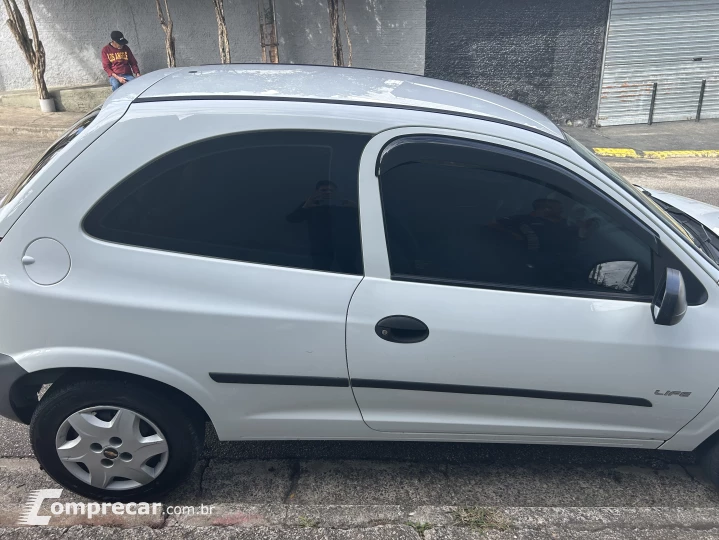 CELTA 1.0 MPFI LS 8V