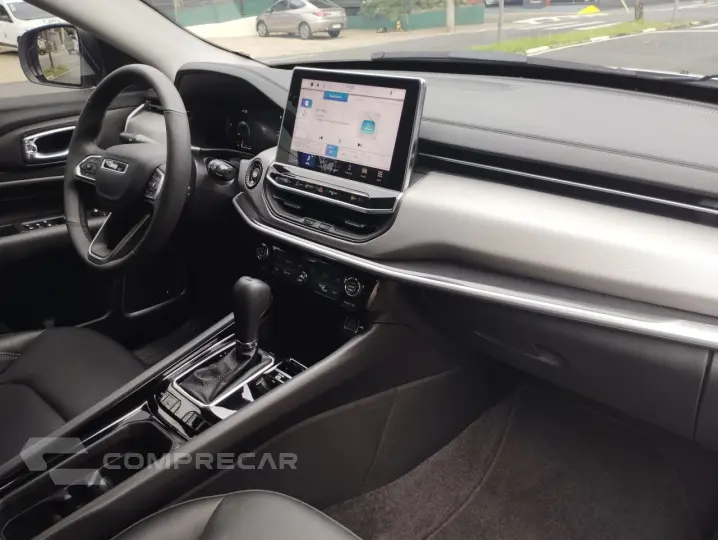 Compass 1.3 16V 4P FLEX LONGITUDE T270 TURBO AUTOMÁTICO