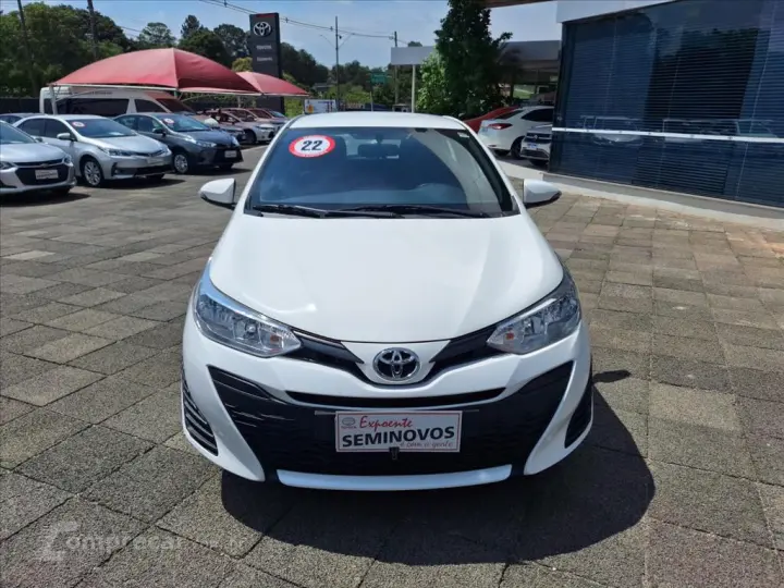 YARIS 1.3 16V FLEX XL LIVE MULTIDRIVE