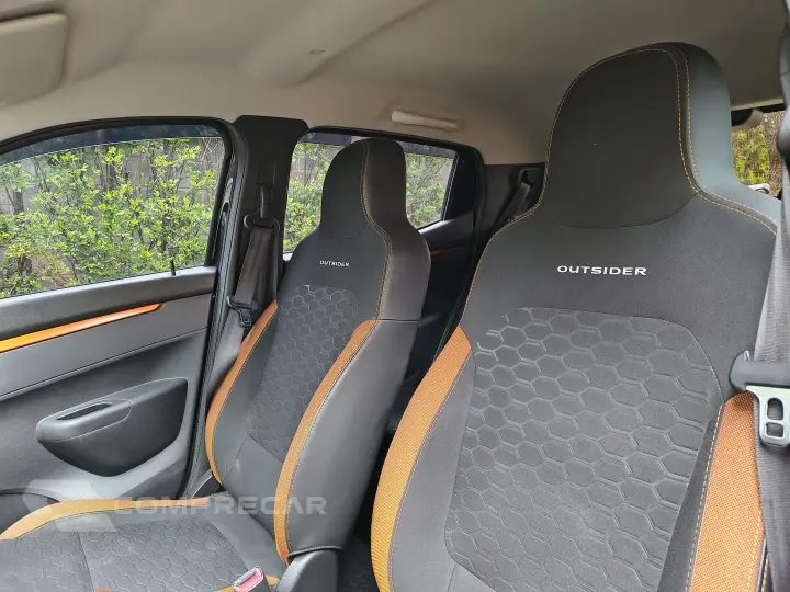 KWID 1.0 12V SCE Outsider