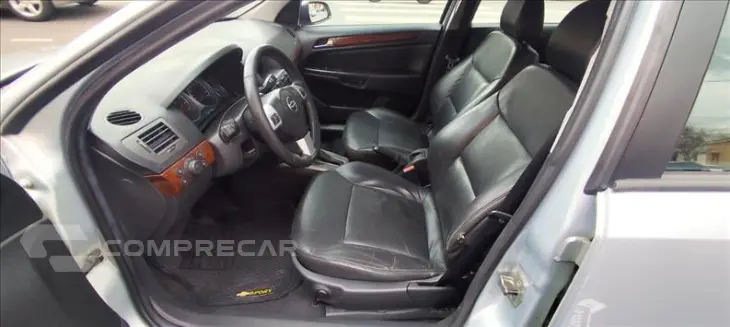 VECTRA 2.4 MPFI Elite 16V
