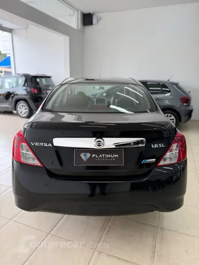 VERSA SL 1.6 16V FlexStart 4p Aut.