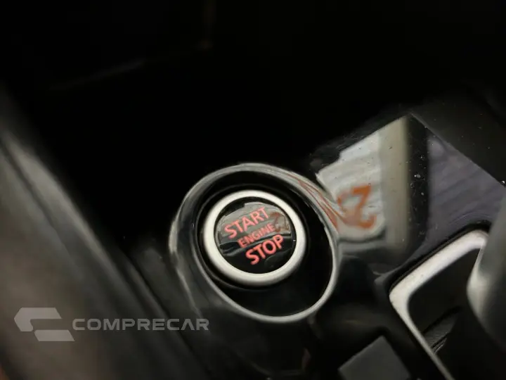 KICKS Advance 1.6 16V Flex Aut.