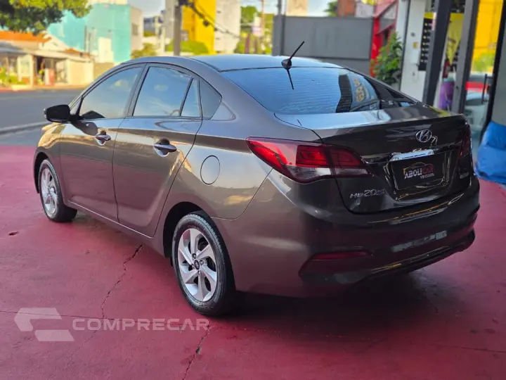 HB20S C.Style/C.Plus1.6 Flex 16V Aut. 4p