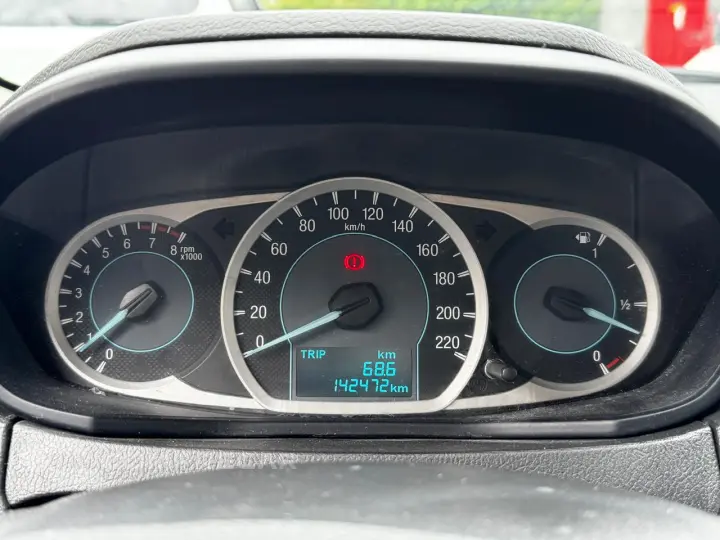 KA 1.5 SE 16V