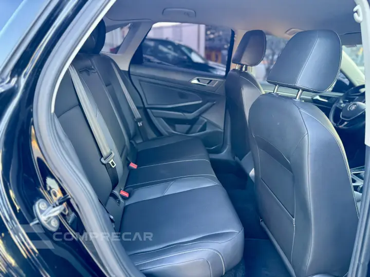 JETTA Comfort. 250 TSI 1.4 Flex 16v Aut.