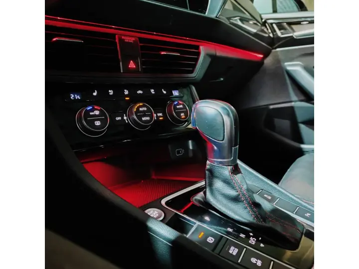 JETTA 2.0 350 TSI GASOLINA GLI DSG