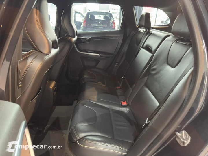 XC60 2.0 T5 R DESIGN TURBO GASOLINA 4P AUTOMÁTICO