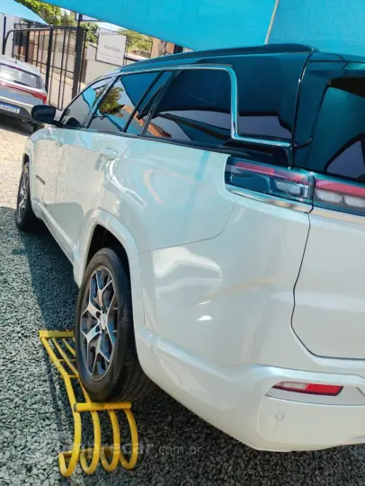 Commander 1.3 16V 4P FLEX T270 OVERLAND TURBO AUTOMÁTICO