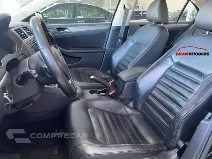 JETTA 2.0 TSI HIGHLINE 200CV GASOLINA 4P TIPTRONIC