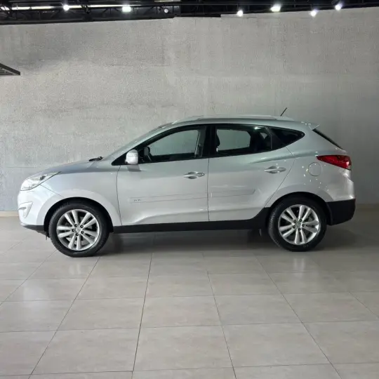 ix35 2.0 16V 170cv 2WD/4WD Aut.