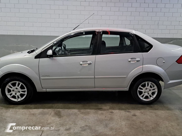 Fiesta 1.0 Mpi Sedan 8V Flex 4P Manual