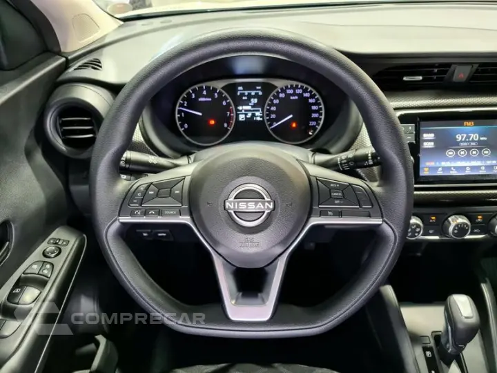 KICKS PLAY SENSE 1.6 16V FLEX AUT.