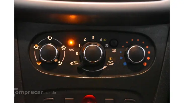 SANDERO - 1.0 12V SCE AUTHENTIQUE 4P MANUAL