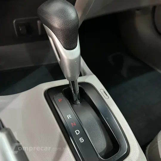 Civic Sedan LXR 2.0 Flexone 16V Aut. 4p