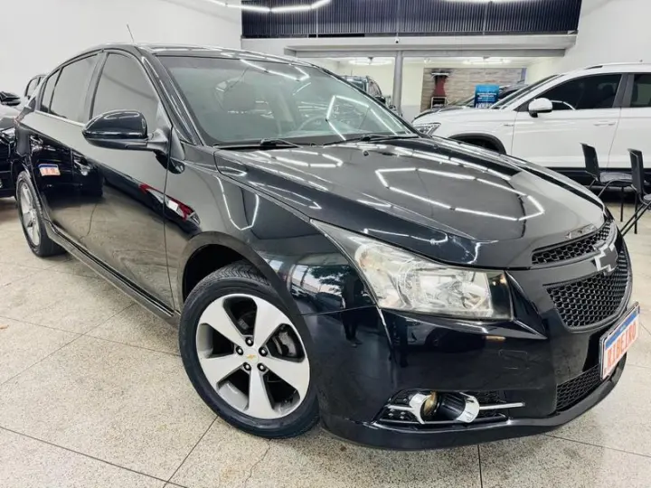 CRUZE LT HB AT