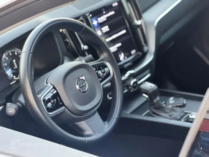 XC 60 T-5 MOMENTUM 2.0 254cv AWD 5p